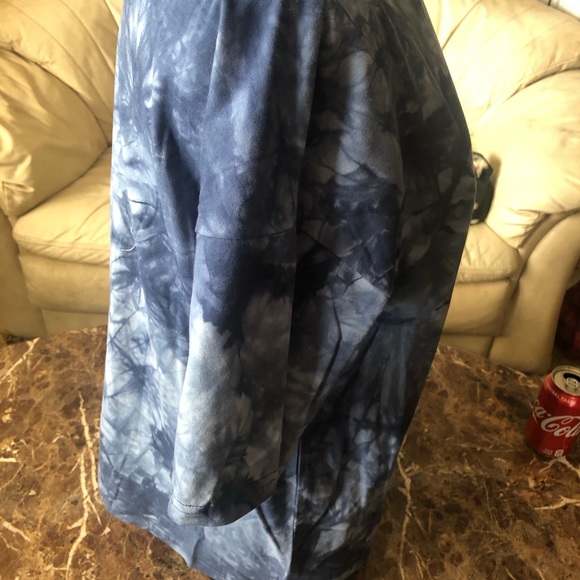 Cute new tie dye top - Picture 3 of 4